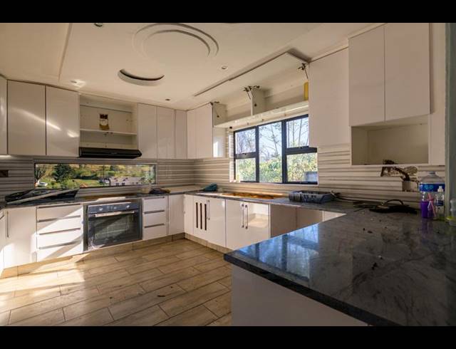 3 BEDROOM HOUSE FOR SALE IN MERRIVALE